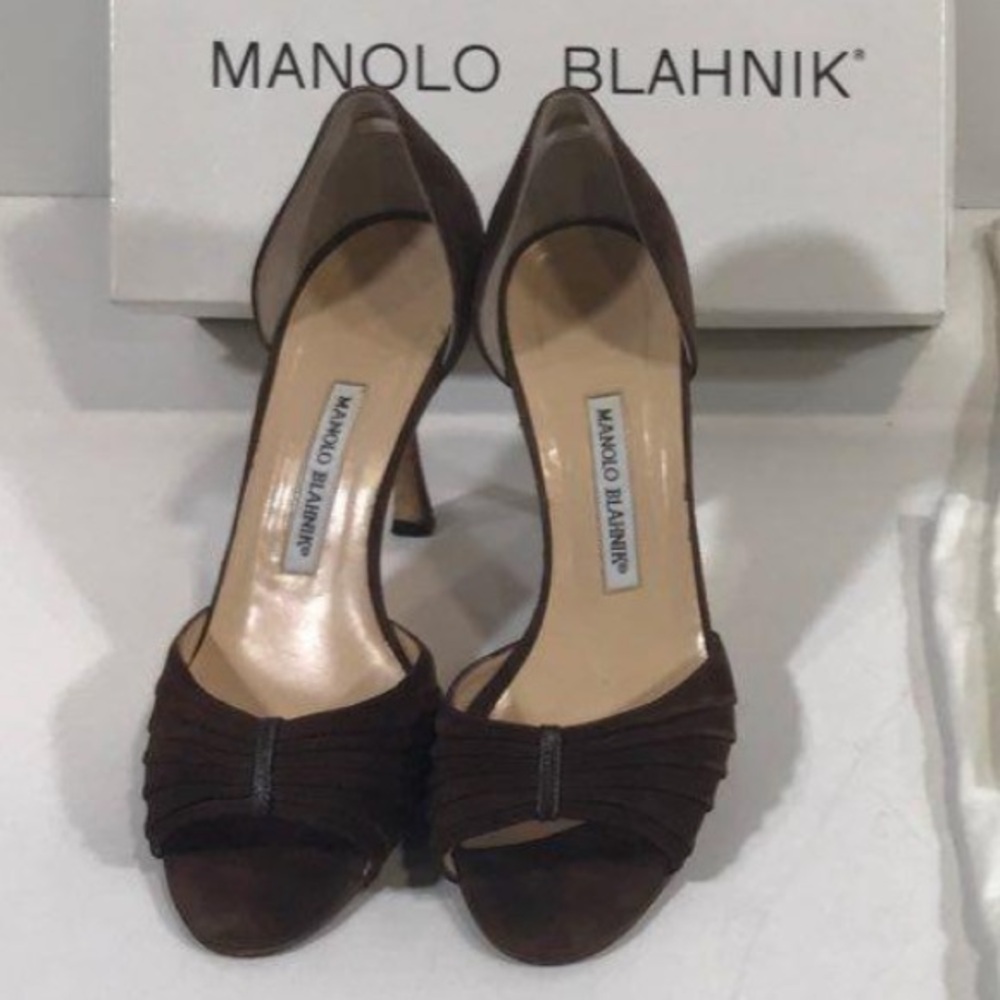 Women’s Manolo Blahnik Sedaraby Brown Suede Peep Toe Pump Size 40EU/10US